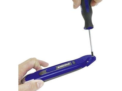 Basetech BT-2206462 Cutter Med utdragbart blad, med Softgrip