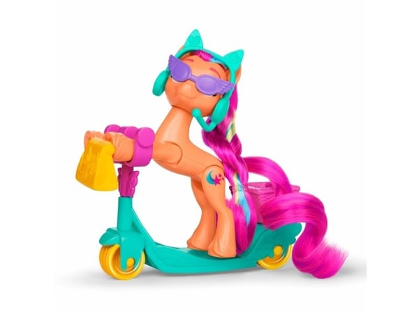 Hasbro My Little Pony teemasetti, jossa on Little Pony -hahmo, 7,5 cm