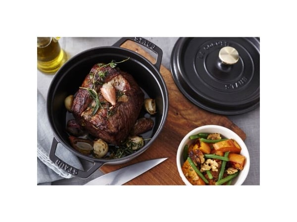 STAUB valurautainen pyöreä kattila 5,2 ltr musta universaali