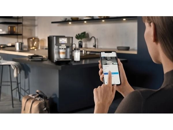 Siemens EQ.700 classic TP715R07 - Automatisk kaffemaskin med melkeskummer - 19 bar - rustfritt stål sølv metallic