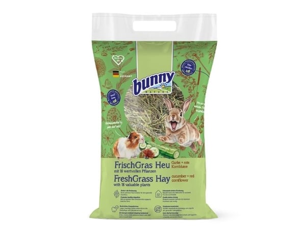 Bunny Nature FreshGrass høy - med agurk og røde blåklokker (500 g)