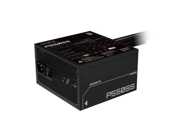 GIGABYTE P550SS, 550 W, 155-240 V, 50/60 Hz, 6,3 A, Aktiv, 100 W
