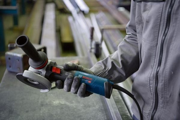 Bosch VINKELSLIPER GWS 14-125 S KASE