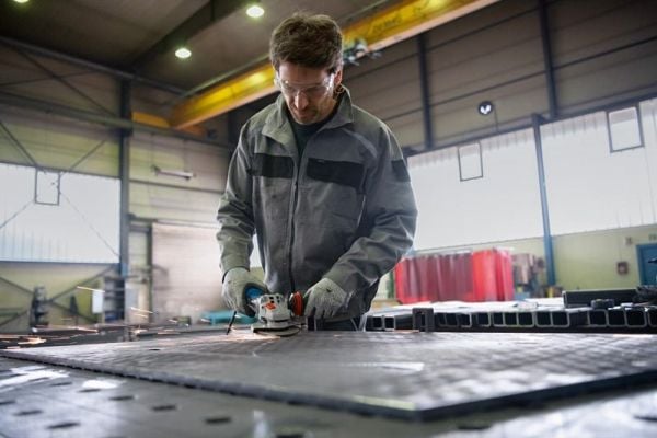 Bosch VINKELSLIPER GWS 14-125 S KASE
