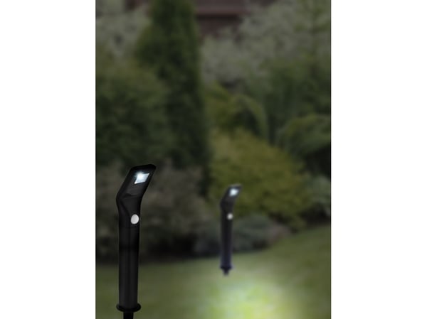 EGLO 48688, Utendørs bakkebelysning, Sort, Plast, III, Gulvmontering, Dag/natt-sensor, Bevegelse sensor