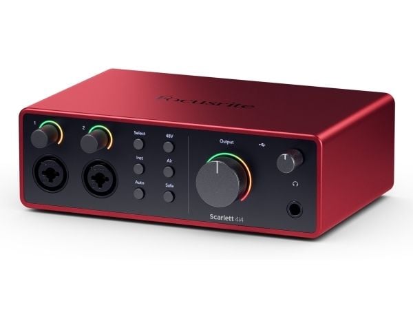 Focusrite Scarlett 4i4, Skrivbord, USB, 56 dB, 9 dBu, 3000 O, 24-bit/192kHz