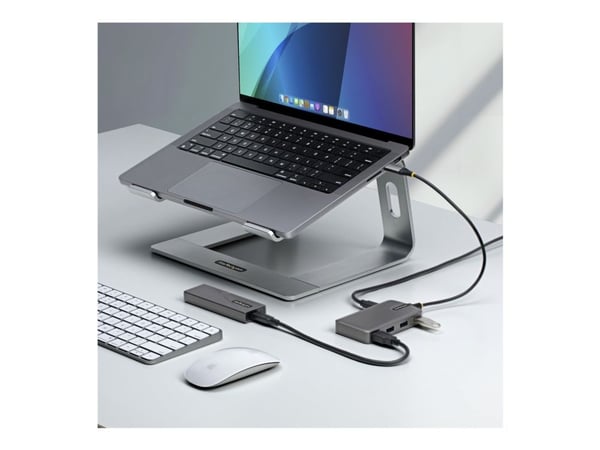 StarTech.com 4-porttinen USB-C-keskitin, USB 3.0 5Gbps, väyläkäyttöinen, USB Type-C - 4x USB-A -keskitin valinnaisella lisävirtatulolla, kannettava...