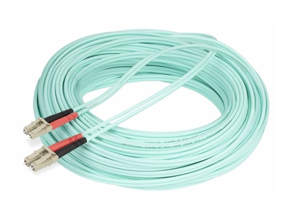 StarTech.com 20m (65ft) LC/UPC-LC/UPC OM4 monimuotokuitukaapeli, 50/125µm LOMMF/VCSEL Zipcord-kuitu, 100G verkot, alhainen eristyshäviö, LSZH-kuitu...
