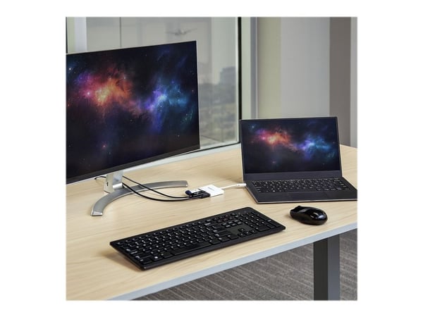 StarTech.com USB-C HDMI-sovitin - Valkoinen - 4K 30Hz - Thunderbolt 3 -yhteensopiva - Power Delivery (USB PD) - USB C Dongle (CDP2HDUACPW) - Videoa...