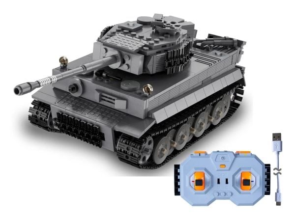 Jamara CaDA Tiger, panssarivaunu, 1:35, 8 vuotta