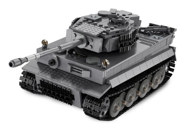 Jamara CaDA Tiger, panssarivaunu, 1:35, 8 vuotta
