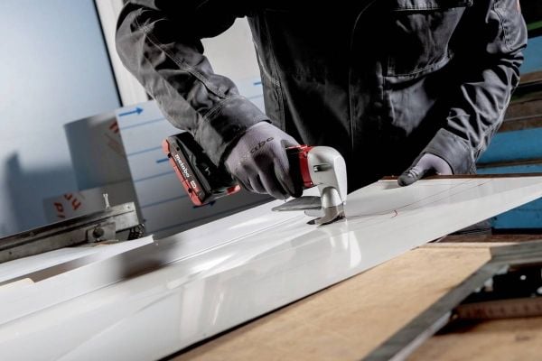 Metabo 601615850 SCV 18 LTX BL 1.6 sladdlös plåtslagare utan batteri