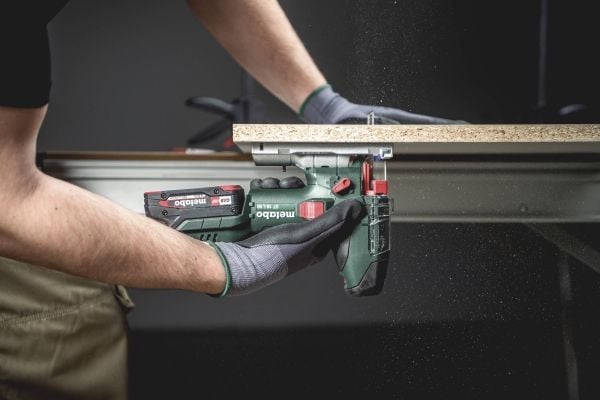 Metabo ST 18 L 90 Akkukäyttöinen pistosaha 601047840 ilman akkua 18 V Paristojen lukumäärä, mukana 0