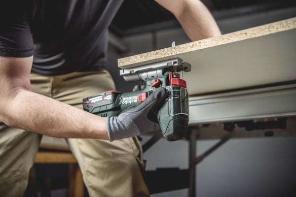 Metabo ST 18 L 90 Akkukäyttöinen pistosaha 601047840 ilman akkua 18 V Paristojen lukumäärä, mukana 0