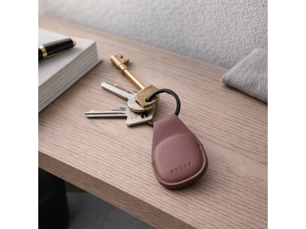 Mujjo Canopy AirTag Leather Keychain for Elegant Everyday Style  3D Magnetic Pocket - Bronze Red