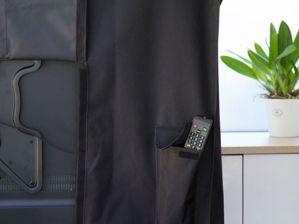 Python®-sarjan TV-suoja sisä- ja ulkotiloihin - säänkestävä yleissuoja televisiolle tai monitorille, 78x48 cm, 28" - 32" (TV-C0128)