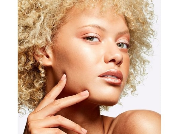 MAC Extra Dimension Skinfinish - - 9 g