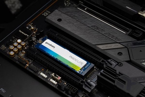 GOODRAM - SSD - 512 GB - intern