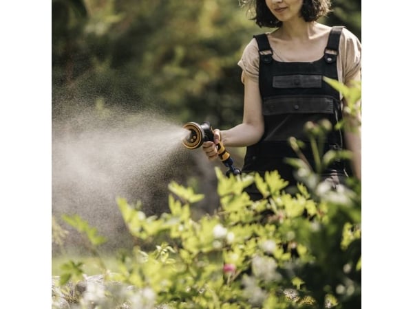 FISKARS PISTOOL ZRASZAJĄCY MULTI COMFORT FRONT