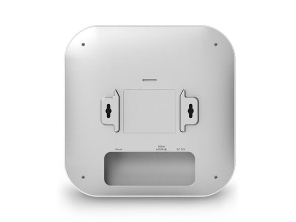 Innendørs tilgangspunkt WiFi 6E 802.11ax, 5GbE, administrert, EnGenius Cloud