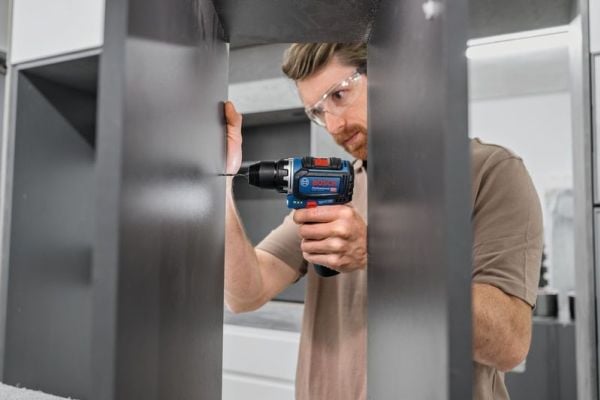 Bosch GSR 12V-32 Professional, Boremaskin med pistolgrep, Nøkkelløs, 1 cm, 0,8 mm, 475 RPM, 1800 RPM - SOLO