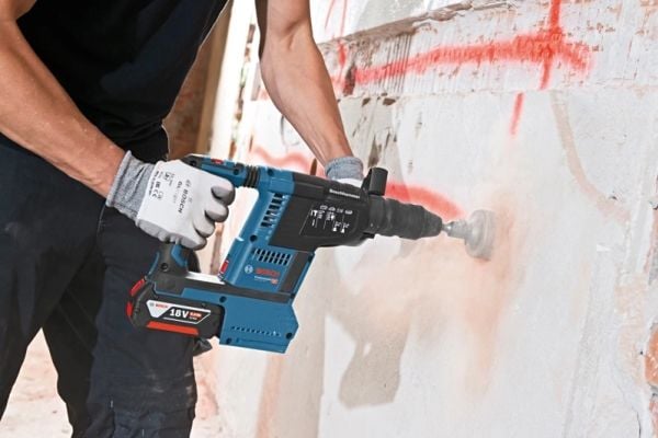 Bosch GBH 18V-26F PROFESSIONAL, SDS Plus, Svart, Blå, Rød, Børsteløs motor, 2,6 cm, 980 RPM, 2,6 J