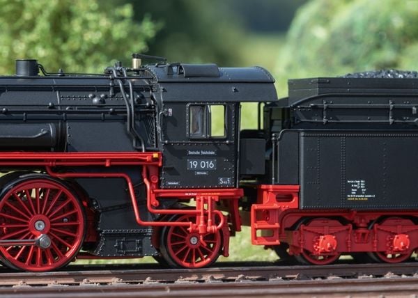 Märklin 38190, Lokomotivmodell, Montert på forhånd, HO (1:87), "Saxon Pride" Class 19.0, Alle kjønn, Metall