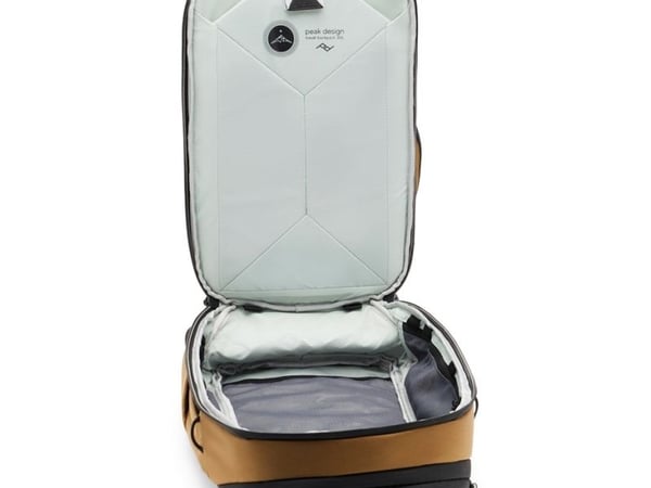 Peak Design Travel Backpack 30L, coyote
