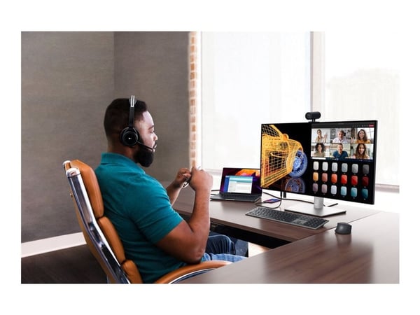Dell UltraSharp U3223QE - LED-skjerm - 31.5" - 3840 x 2160 4K @ 60 Hz - IPS - 400 cd/m² - 2000:1 - 5 ms - HDMI, DisplayPort, USB-C - svart - med 3 ...