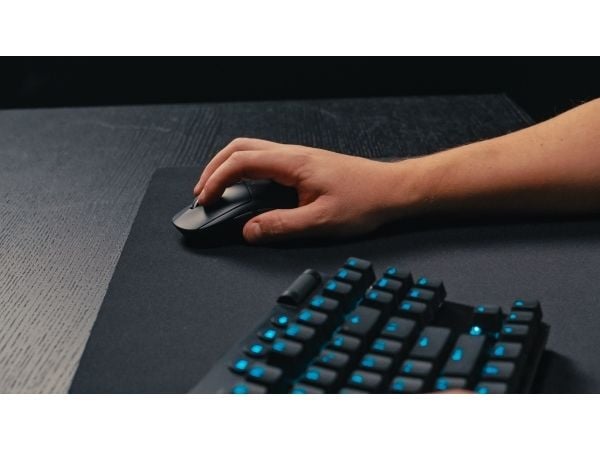 Logitech G PRO X SUPERLIGHT 2 - Mus - gaming - optisk - 5 knapper - trådløs - 2.4 GHz - USB Logitech LIGHTSPEED-mottaker - rosa