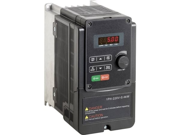 Peter Electronic Taajuusmuuttaja 0,37 kW 1-vaihe 230 V