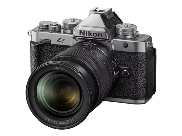 Nikon Z f systemkamera, sølv + 24-70 mm f/4 objektiv