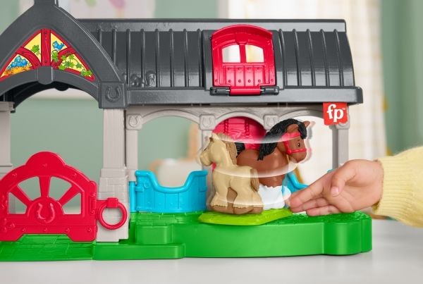 Fisher Price Little People Friendly Horse Stable