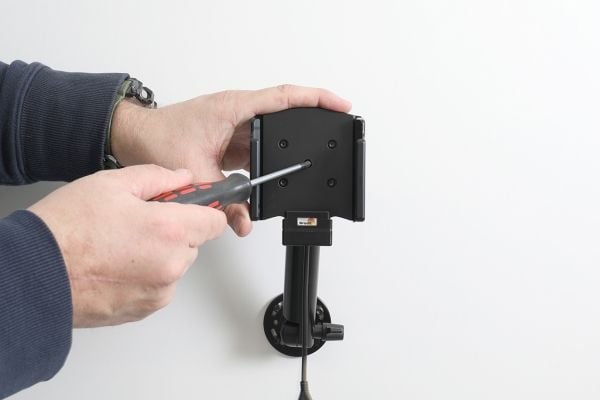 Aktiv brakett for fast installasjon (pogo-pin-lading) egnet for: CT30XP, CT37 med beskyttelsessko (CT30P-PB-XP) (713420)