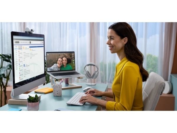 Logitech Signature Slim Combo MK950 - Sats med tangentbord och mus - 100% - full size - trådlös - Bluetooth 5.1 LE - QWERTY - USA, internationellt ...