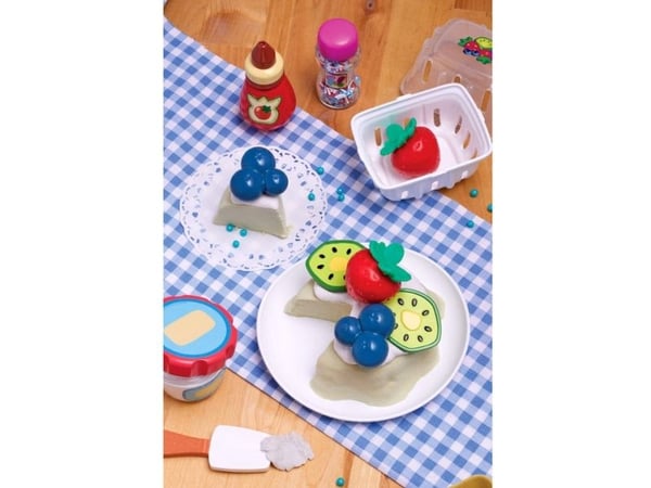 LT CREATIVE CHEFS BLUEY - PAVLOVA KIT