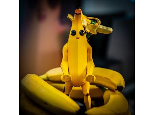 Figur Cable Guys Fortnite Peely 21 cm