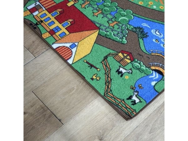 Leikkimatto - Maalaistalo - 140 x 200 cm