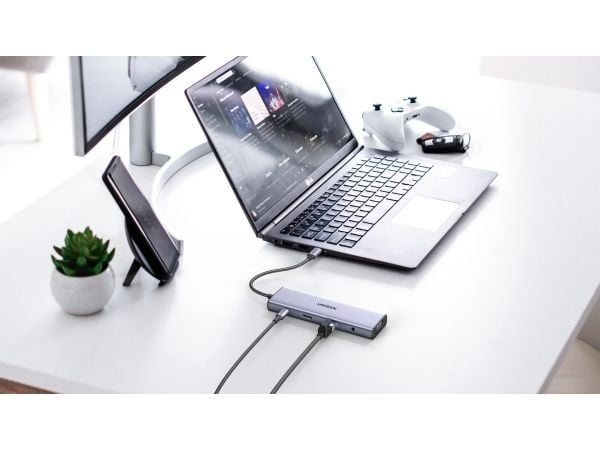 Ugreen Revodok 10-in-1 USB-C Hub