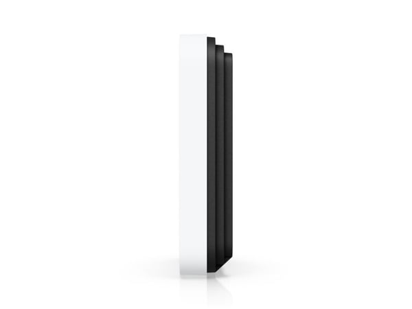 Ubiquiti U7 Pro XG seinään