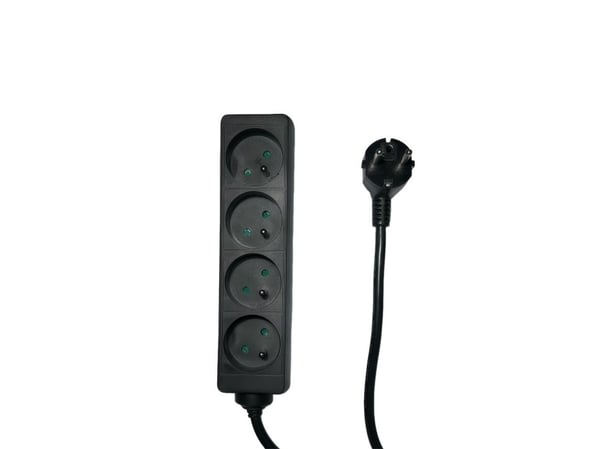 Microconnect MC-PS040150FRB, 1,5 m, Sisätila, Tyyppi E, Type EF (CEE 7/7), Kulmikas, musta