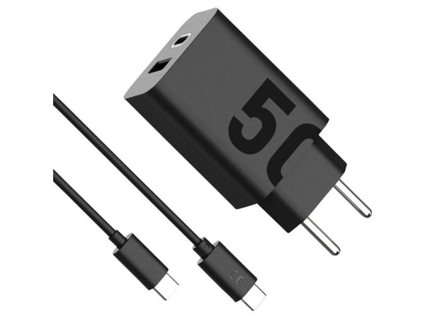 Motorola TurboPower 50W Dual USB-C/USB-A nettlader med USB-C-kabel 1 m svart