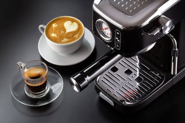 Ariete 1381/32, Espressomaskin, 1,1 l, Kaffe pute, Malt kaffe, 1300 W, Svart