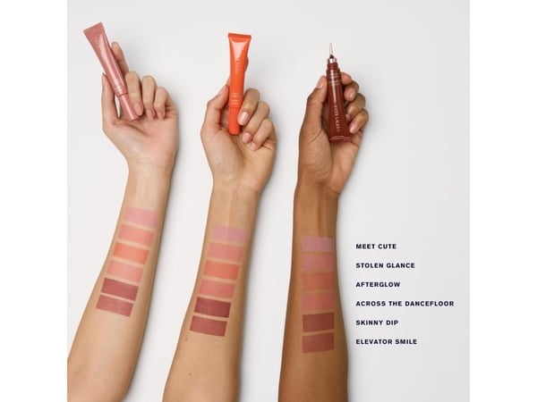 ESTEE LAUDER_Futurist Blushmaker Dewy Cheek blush 01 Meet Cute 10ml