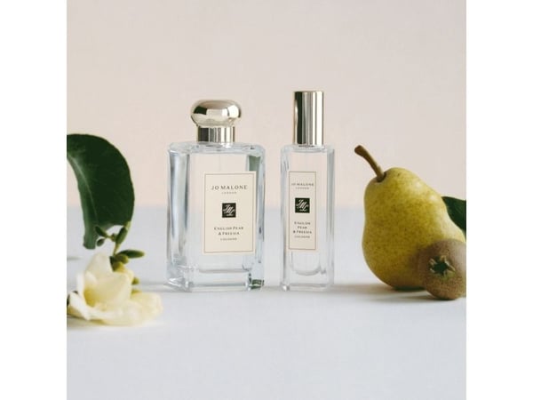Jo Malone English Pear & Freesia Cologne, Kvinder, 100 ml, Pære, Fresia, Patchouli, Alcohol Denat., Water\Aqua\Eau, Fragrance (Parfum), Farnesol, L...