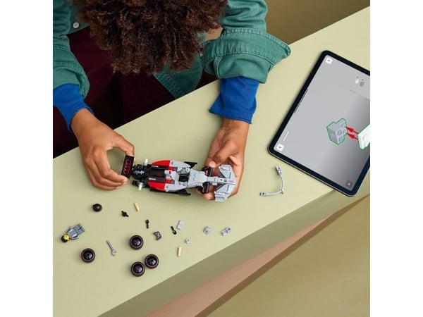 LEGO Speed Champions 77259 Audi Revolut F1 Team R26 racerbil