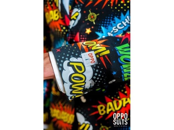 OppoSuit badrum boom