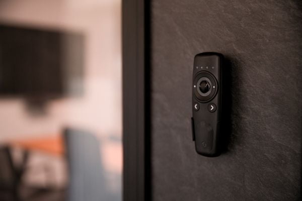 Shelly BLU Remote Control ZB Black