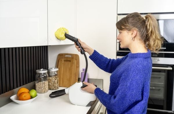 Kärcher 1.516-416.0, Bärbar ångtvätt, 0,2 l, Vit, Knappar, 5 m, 1300 W