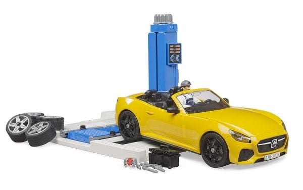 BWorld Car service and BRUDER Roadster